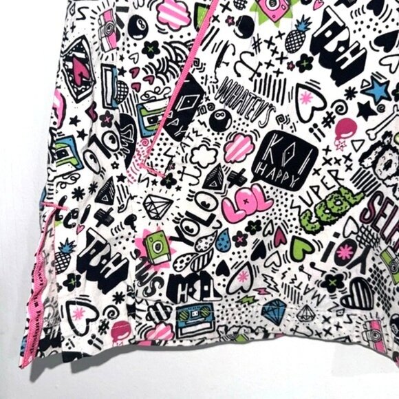 Koi Lite Womens Scrub Top S White Pink Fun Print Short Sleeves Zipper Pockets - Picture 5 of 8
